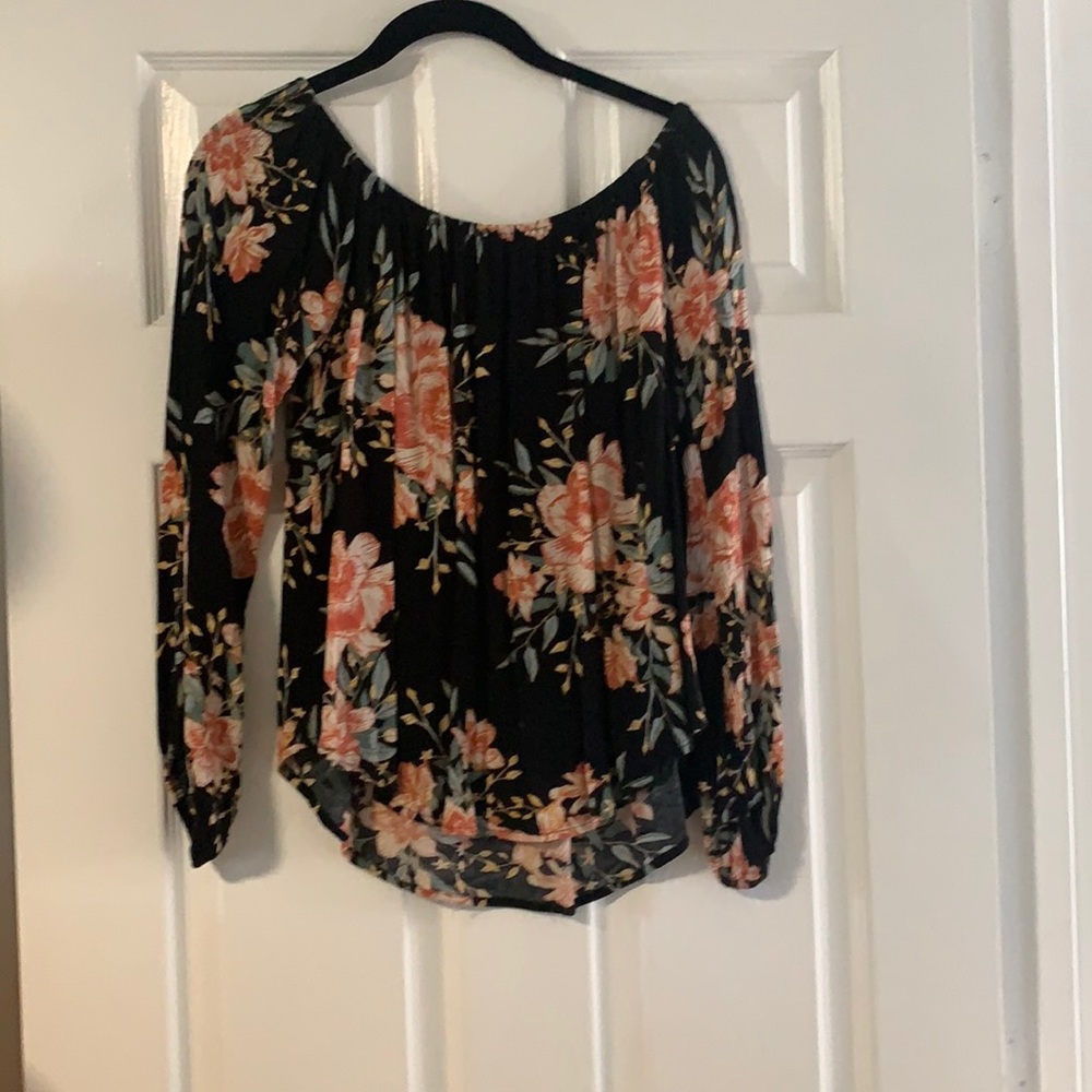 Billabong Off the Shoulder Flowy Top